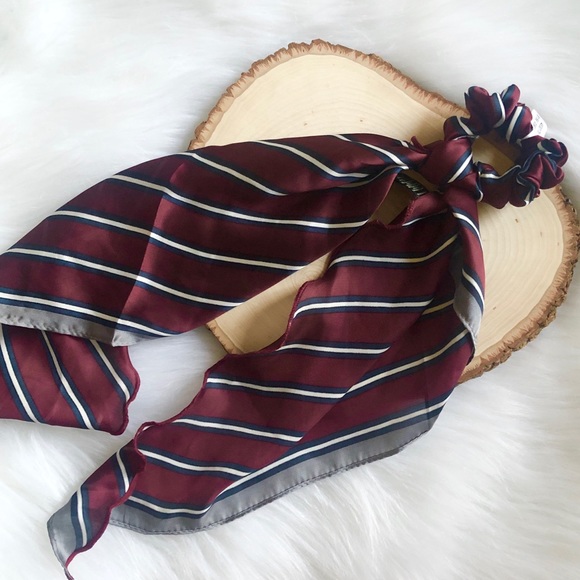 NWT Free People Autumn Scarf Pony in Wine - Picture 5 of 8